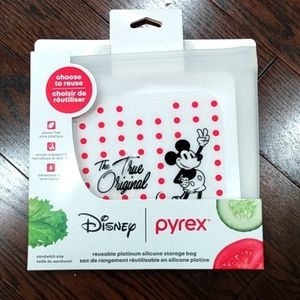 Disney Mickey Mouse Pyrex reusable platinum silicone lunch snack sandwich bag